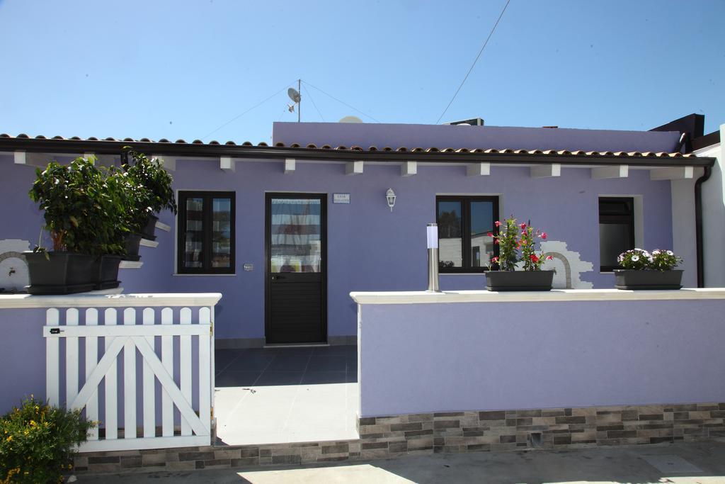דירות סירקוזה Casa Alice מראה חיצוני תמונה