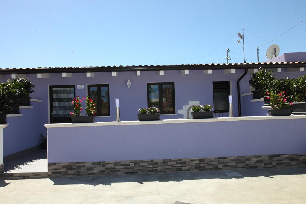 דירות סירקוזה Casa Alice מראה חיצוני תמונה